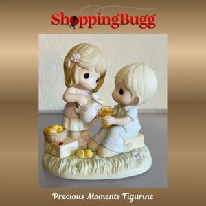 Precious Moments Figurine Life Is Sweeter With You 710033 (SB1538)